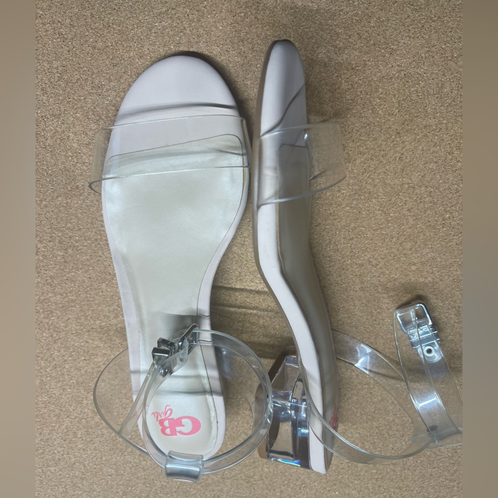 Clear, size 3, girls dress sandal